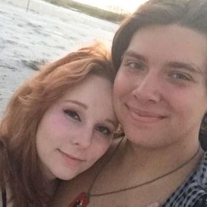 Meet your Posher, Caraline